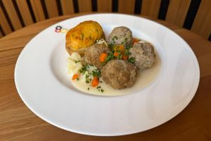 "Original Königsberger Klops" / 「ケーニヒスベルガー・クロプセ」/ <br>"Königsberger Meatballs"